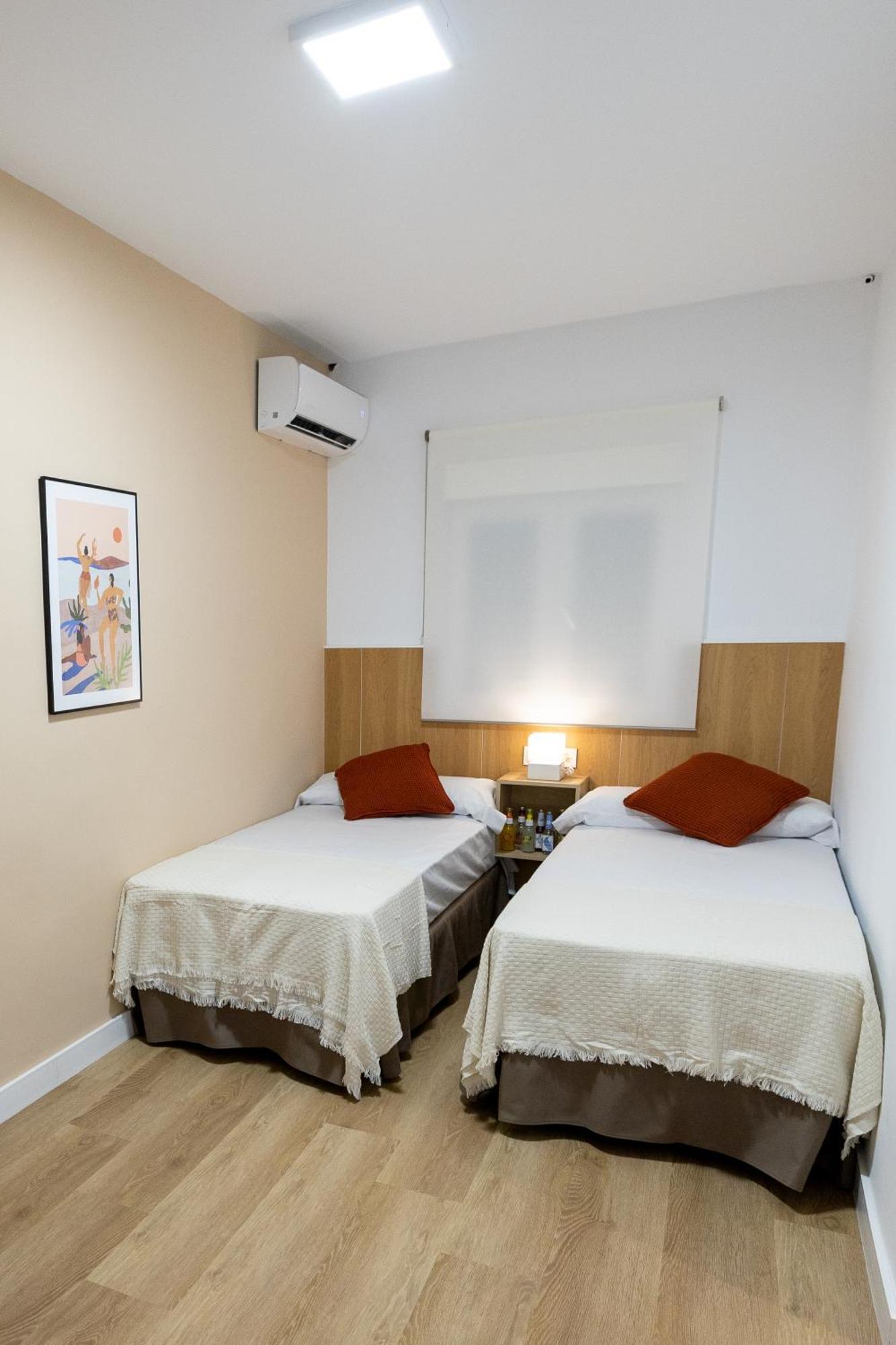 Hostal Royal Bliss Пунта-Умбрия Экстерьер фото